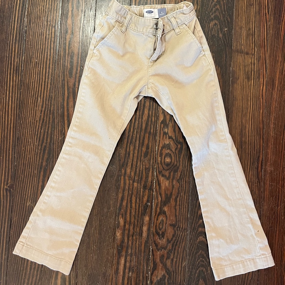 Old Navy Kakhi Pants Size 6 Slim